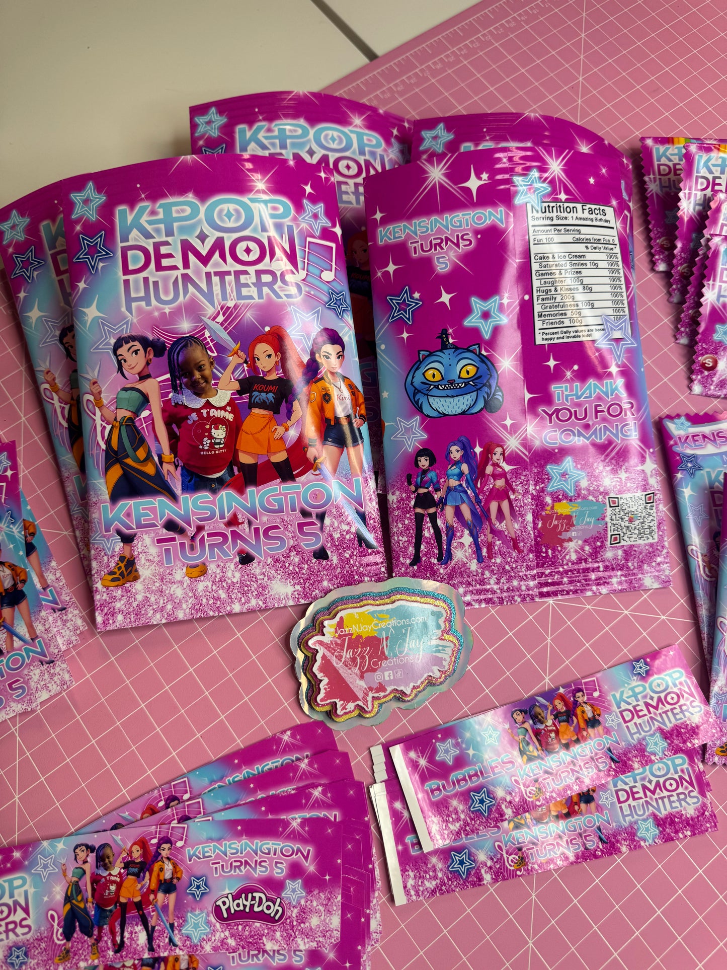 Kpop Demon Hunters Huntrix Saja Boys Party Favors | Custom Chip Bags, Capri Sun Labels, Goodie Bags | Personalized Kpop Birthday Set