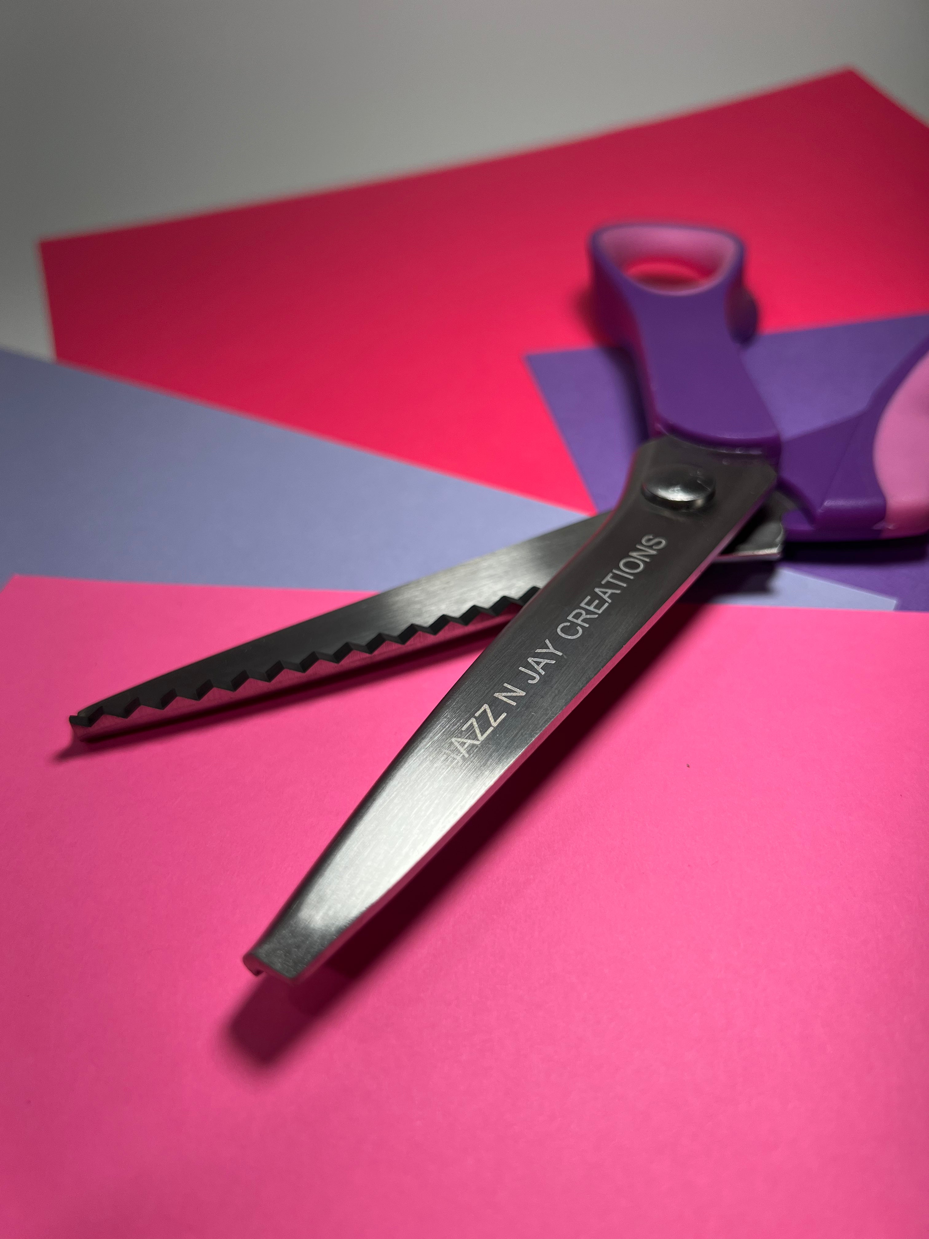 Robust fabric pinking scissors For Making Garments 